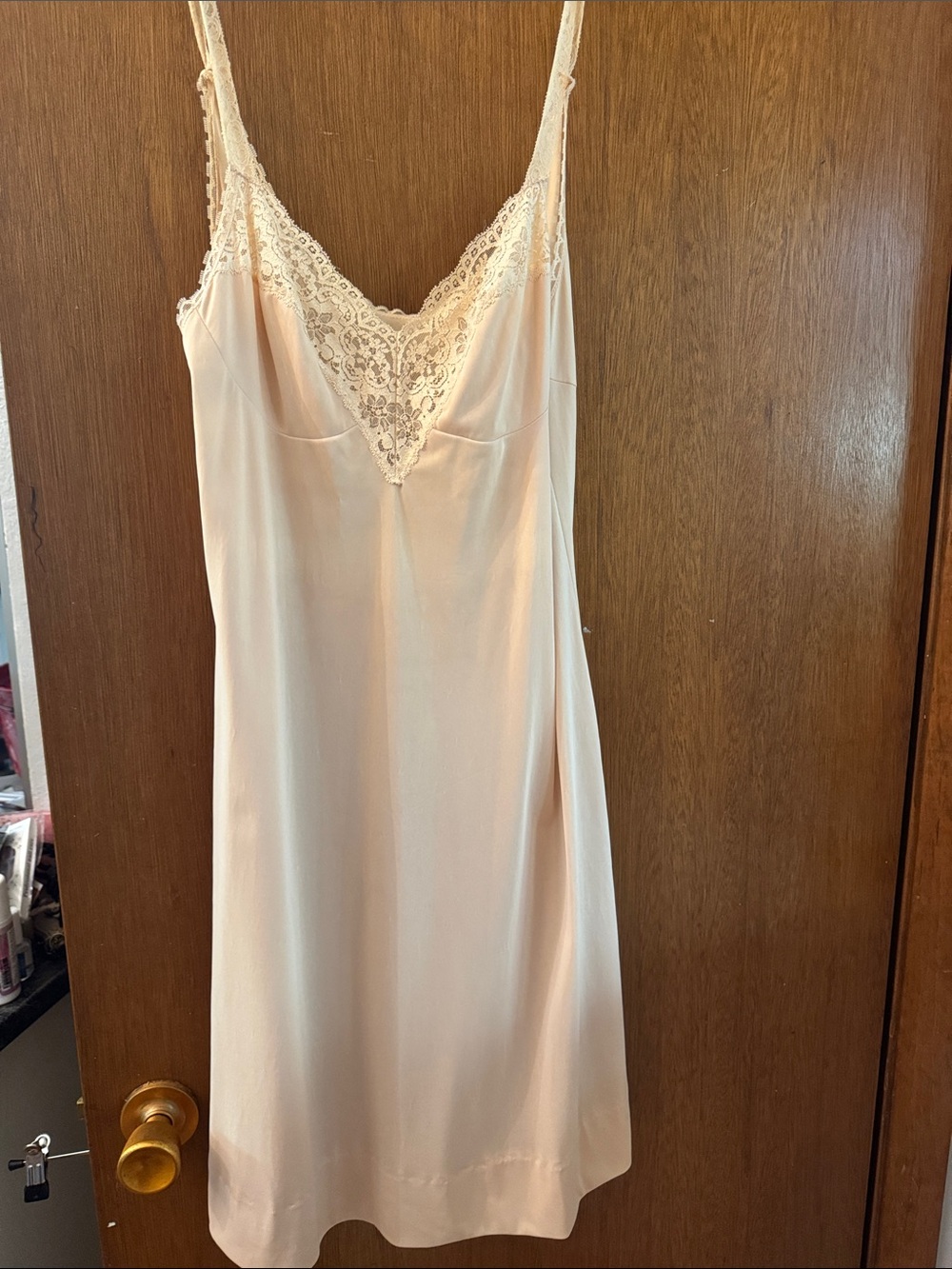 vassarette Lace-Trim Slip Chemise in Light Cream Vintage
